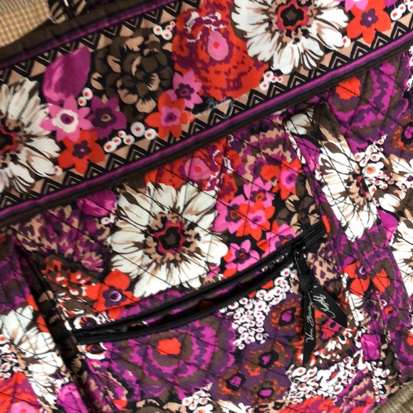 Vera Bradley Tote - Picture 4 of 11